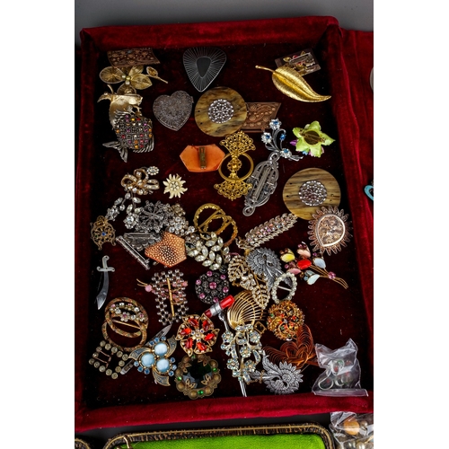 1 - A collection of 19th and 20th century jewellery, including cut steel buckles, paste-set buckles, Art... 