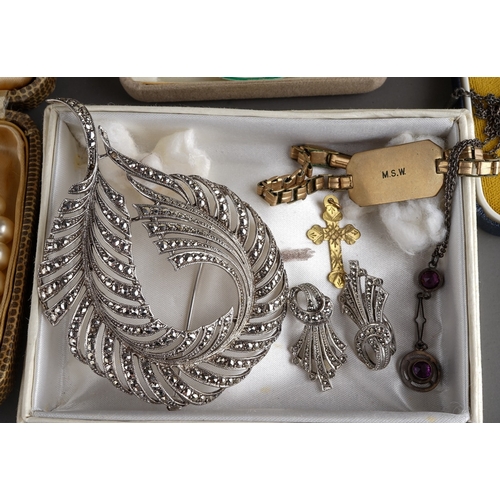 30 - Costume jewellery, including a marcasite brooch and clip-on earrings; Wedgwood Jasperware pendant in... 