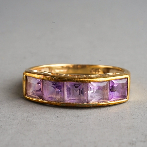 55 - 9 ct gold amethyst ring, 1.9 g, UK size N