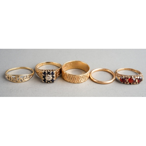 67 - Five gold rings, marked for 9 ct. Gross weight 12.9 g