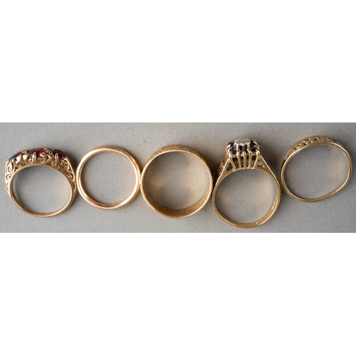 67 - Five gold rings, marked for 9 ct. Gross weight 12.9 g