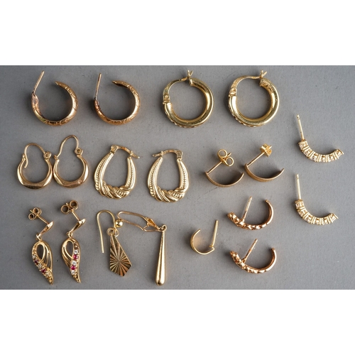 73 - Collection of 9 ct gold earrings, gross weight 14 g