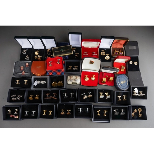 100 - A large quantity of gent's cufflinks and shirt studs, including gold plated, rolled gold, Armani; et... 