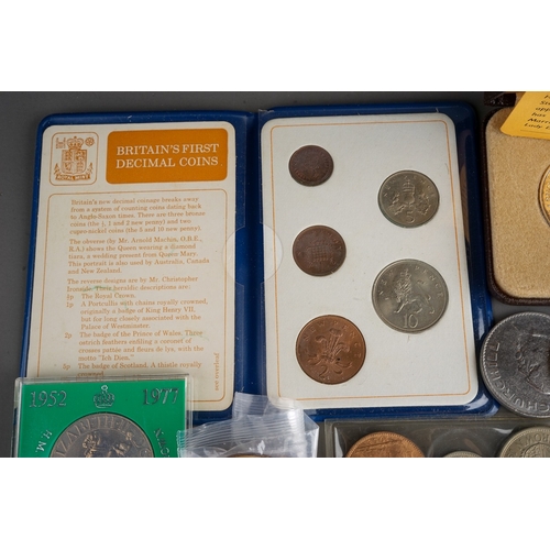 186 - Collection of coins to include pre 1947 silver coinage, 3 pence, 1981 silver commemorative coin, pap... 