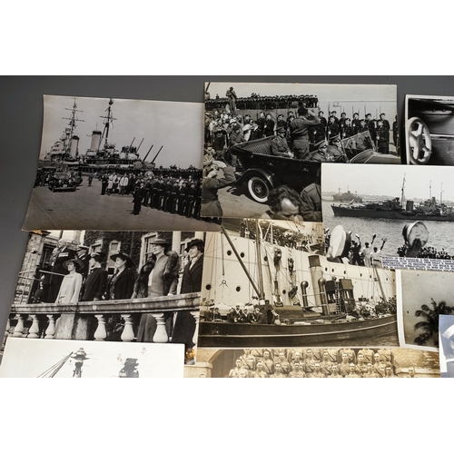 200 - 16 x WW2 Second World War Large Format photographs to include the evacuation of
 BEF troops from Dun... 