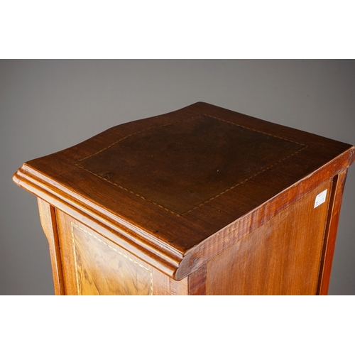 246 - A Reproduction 19th century French style walnut and burr walnut finish serpentine bedside table, str... 