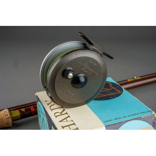 571 - A cased Hardy Bros 'The Viscount 130 Mark II' fishing reel, diameter 8cm, in a Hardy 'Princess' box,... 