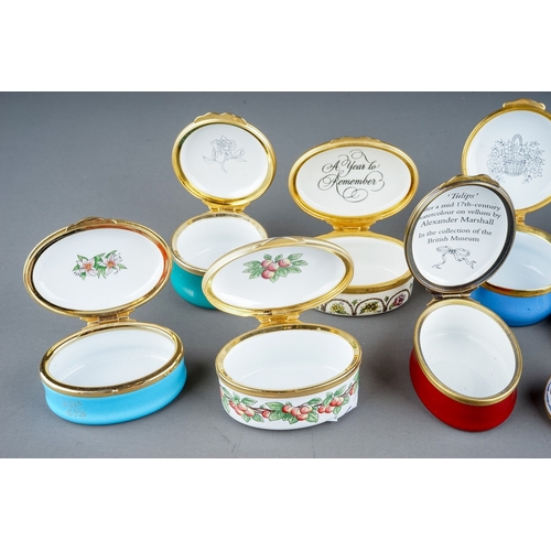 580 - A collection of eleven enamel boxes by Halcyon Days, Staffordshire Enamels and Crummles, including t... 