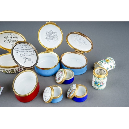 580 - A collection of eleven enamel boxes by Halcyon Days, Staffordshire Enamels and Crummles, including t... 