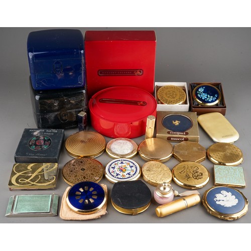 97A - A box of eighteen powder compacts and other make-up items, including six Stratton compacts, two Amer... 