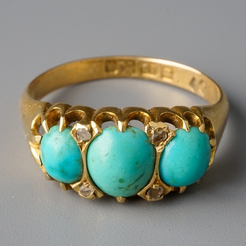 44 - An Edwardian 18ct yellow gold and turquoise three-stone ring, diamond accents, size N, Chester 1906,... 