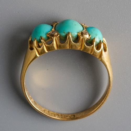 44 - An Edwardian 18ct yellow gold and turquoise three-stone ring, diamond accents, size N, Chester 1906,... 