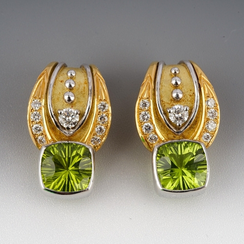 82 - Peridot and diamond 18ct gold earrings - clip