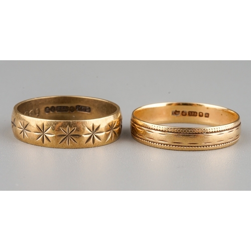 88 - Two 9ct yellow gold rings, engraved detail, sizes M and O, total gross weight approx 3.9g