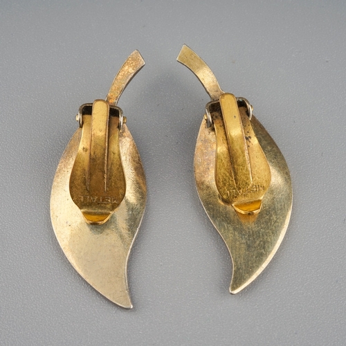 95 - David Anderson - a pair of Norwegian silver-gilt and yellow enamel clip-on leaf earrings, approx 3.2... 