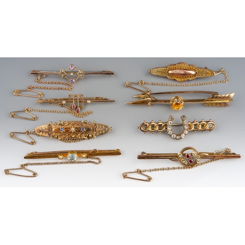 112 - A collection of Victorian and Edwardian gold bar brooches, including two 15ct yellow gold (one set w... 