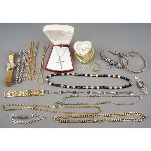 127 - Small quantity of costume jewellery to include silver bangle and bracelet, gross weight of silver ap... 