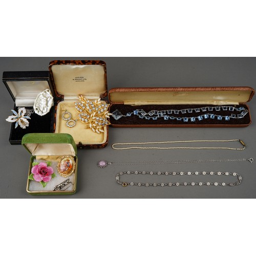 174 - Costume jewellery, including brooches, silver necklace, 9ct and paste earrings, etc