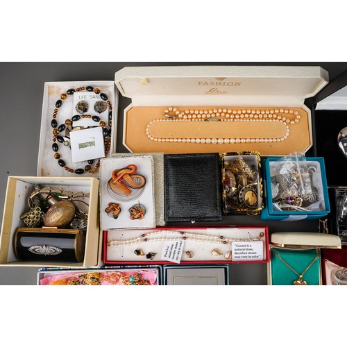 236 - Costume jewellery, including badges, brooches, garnet and pearl' watches; thimbles, compacts, earrin... 