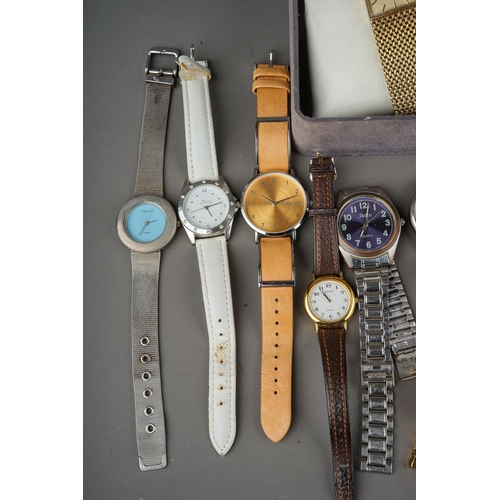 242 - Quantity of vintage wristwatches etc. to include a 9ct gold ladies Rotary wristwatch. (1 bag)