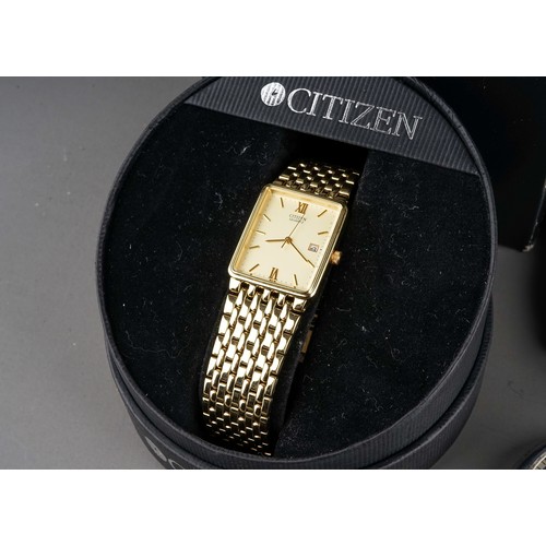 260 - A boxed Citizen quartz gold plated gents wrist watch and a small collection of other pocket watches,... 