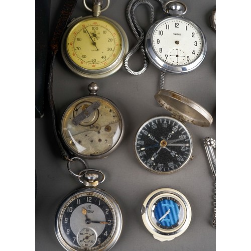 260 - A boxed Citizen quartz gold plated gents wrist watch and a small collection of other pocket watches,... 