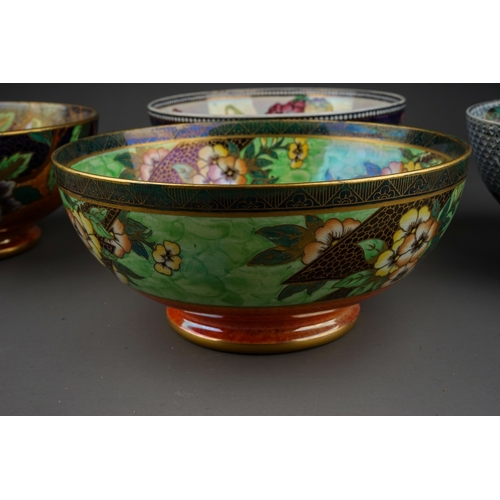 418 - Four Maling lustre ware Chinoiserie style bowls to include: 
1. 