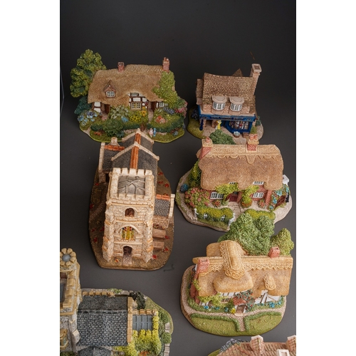 470 - Large collection of Lilliput lane houses to include Saxon cottage, Lakeland Christmas collection, ap... 