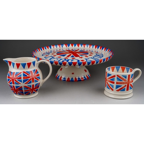 491 - Emma Bridgewater: Union Jack designs to include a cake plate, 28cm diam, a small jug and a mug (3)