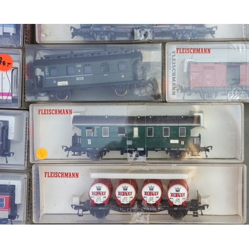 522 - One tray of mainly Fleishmann and Marklin HO scale boxed European outline wagons and coaches