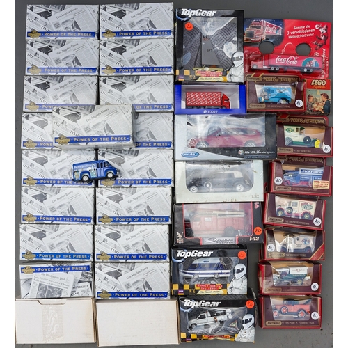 546 - Two trays of modern diecast to include boxed Matchbox Models of Yesteryear Power of the Press YPP04 ... 