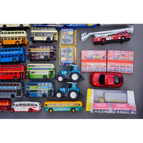 551 - One tray of HO scale and smaller model railway vehicles European outline