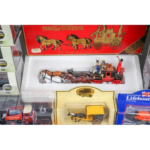 586 - Twenty seven boxed modern die cast vehicles and sets by Corgi, Oxford, Matchbox, Lledo, etc, include... 