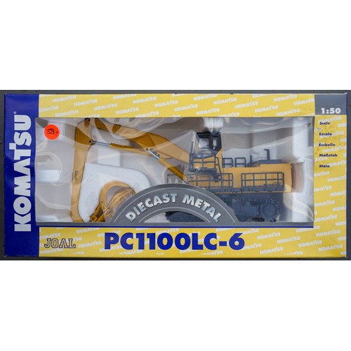 587 - Komatsu Material handler 1/50 scale by Joal