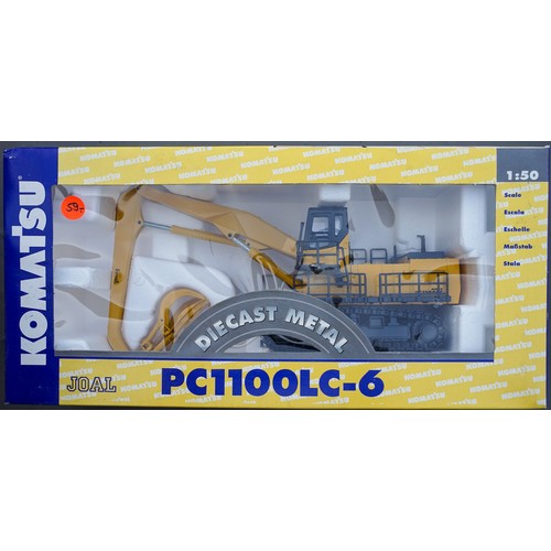 591 - Komatsu Material handler 1/50 scale by Joal