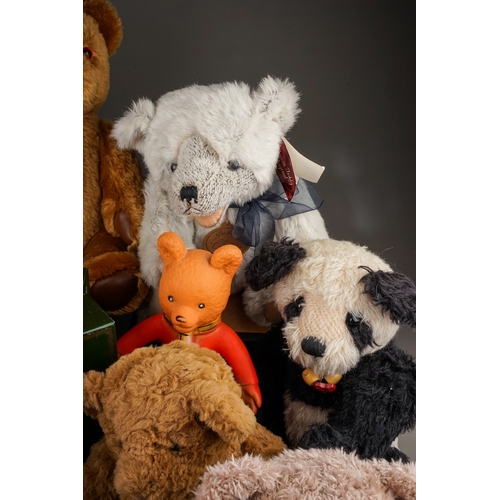 598 - Assorted Modern Teddy Bears makers to include Russ, two Gallery panda bears, Oldacre, Past Times, Pr... 