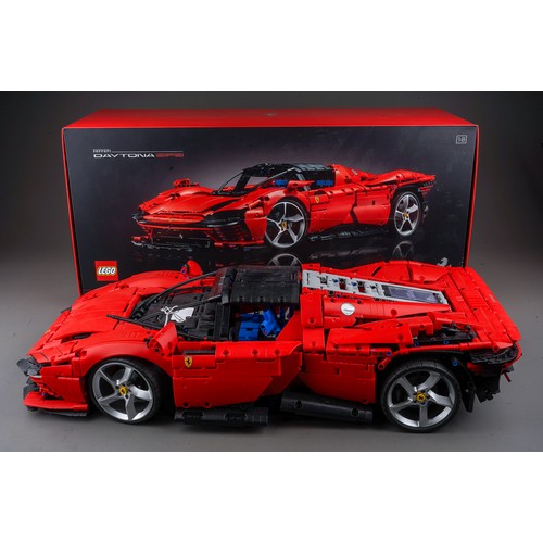 607 - Lego Technic 42143 Ferrari Daytona SP3 1:8 scale, constructed with box and instructions, appears com... 