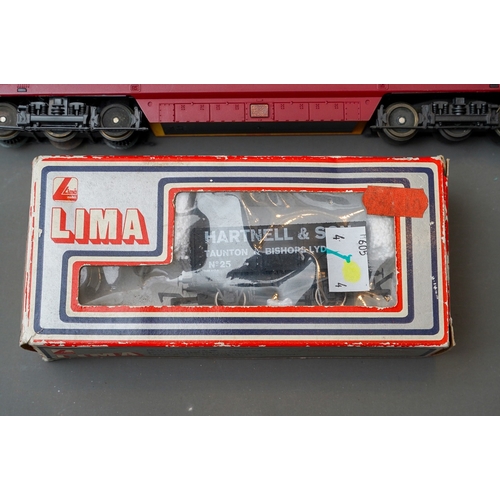 616 - Assorted 00 gauge Lima locomotives to include: 205133 MWG, Express Parcels; 305313W , 205143 MGW and... 