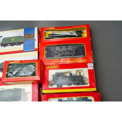 618 - Assorted Hornby OO gauge locomotives and tenders to include: R3301 BR 4-6-0 Castle Class 