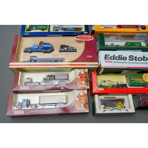 628 - Assorted die cast trucks and cars (1 box)