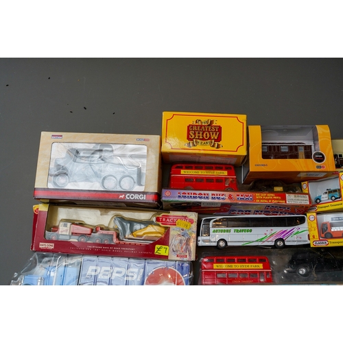 629 - Assorted die cast trucks and cars (1 box)