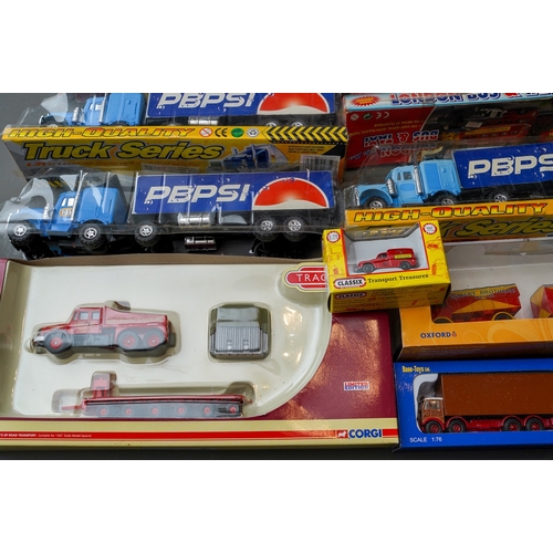 629 - Assorted die cast trucks and cars (1 box)