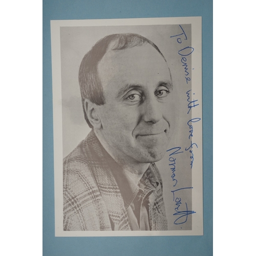 653 - Autographs, a folder containing approximately one hundred signed publicity cards, photographs and le... 