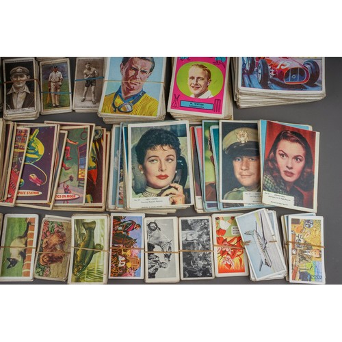 681 - Assorted vintage and early 20th Century Cigarette and Trade cards, sporting to include cricket, rugb... 