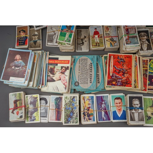 681 - Assorted vintage and early 20th Century Cigarette and Trade cards, sporting to include cricket, rugb... 