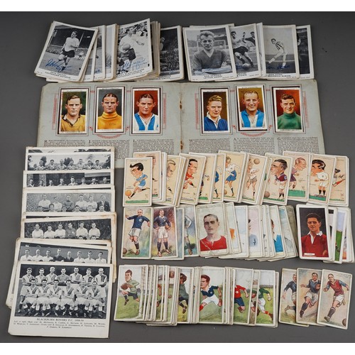 697 - Football: 38 vintage A & BC Footballers 1961 black and white signed cards, blank backs together with... 