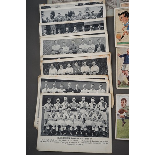 697 - Football: 38 vintage A & BC Footballers 1961 black and white signed cards, blank backs together with... 