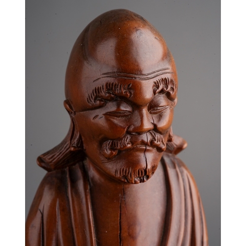 760 - Chinese carved Longan Wood boxwood sculpture of Bodhidharma, 19th Century. Very fine carving. Late Q... 