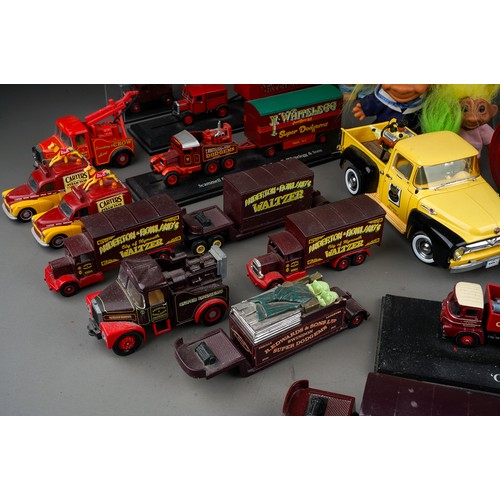 635 - Assorted model cars to include Corgi 