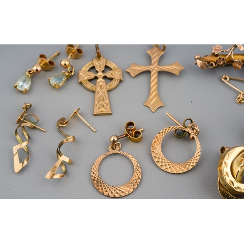 24 - A collection of 9ct gold, including earrings, pendants, brooch, total gross weight approx 9.5g; toge... 